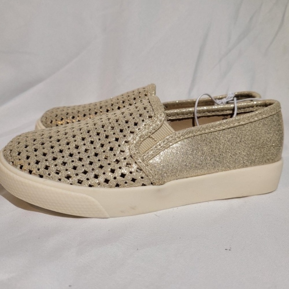 Toddler girls live is slip on gold sneakers NWT - Picture 6 of 8